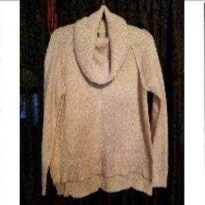 🖤 5 for $25 🖤 Cowl Neck Sweater